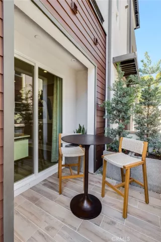 Photo #2: OC25237078 Listing