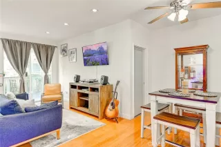 Photo #5: OC25237168 Listing