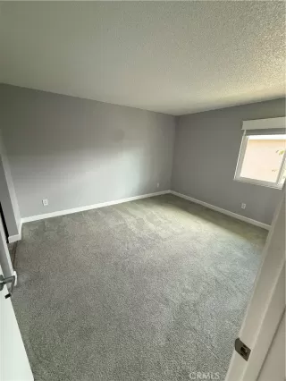 Photo #6: OC25237301 Listing 