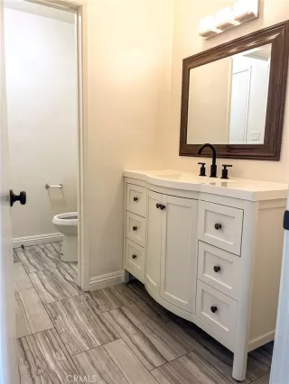 Photo #4: OC25237586 Listing 