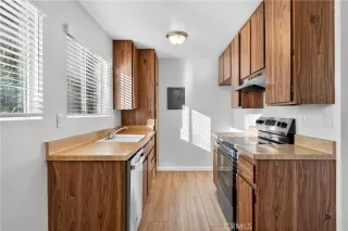 Photo #6: OC25237820 Listing 