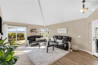 Photo #6: OC25238028 Listing