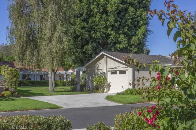 MLS: OC25238163 Condo For Sale