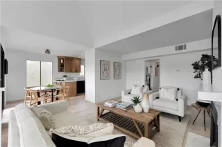 Photo #6: OC25238309 Listing 