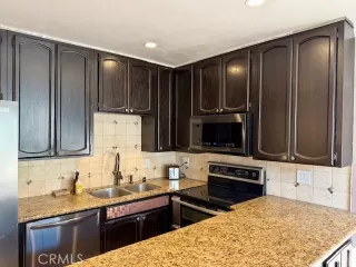 Photo #5: OC25238403 Listing