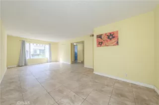 Photo #3: OC25238531 Listing 