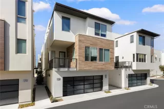 Photo #1: OC25238871 Listing 