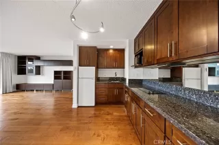 Photo #2: OC25239169 Listing