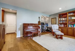 Photo #3: OC25239408 Listing 