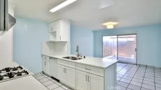 Photo #3: OC25239737 Listing