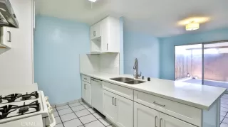 Photo #6: OC25239737 Listing