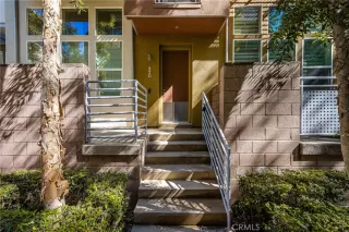 Photo #2: OC25240064 Listing