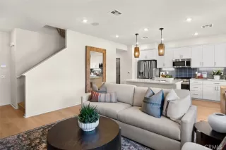 Photo #3: OC25240165 Listing