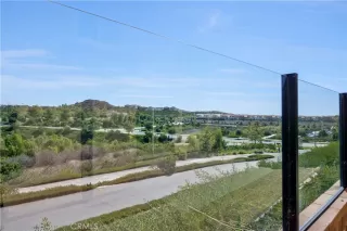 Photo #4: OC25240231 Listing 