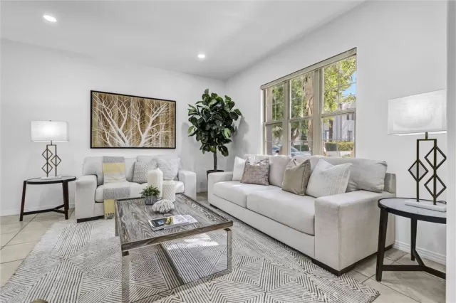 MLS: OC25240562 Condo For Sale