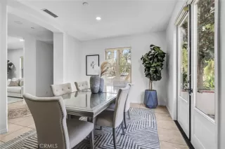 Photo #4: OC25240562 Listing 