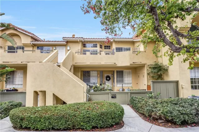 MLS: OC25240569 Condo For Sale