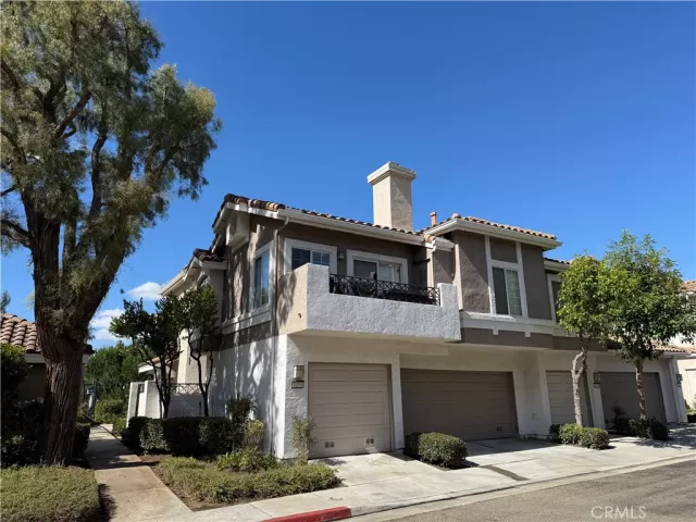 MLS: OC25240764 Condo For Sale