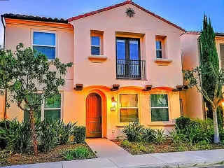 Photo #4: OC25240805 Listing 