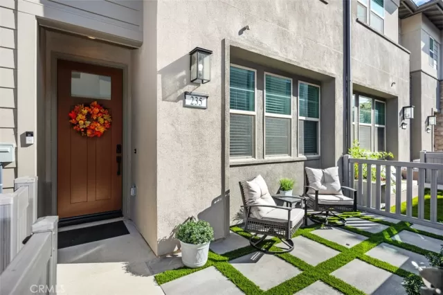 MLS: OC25240917 Condo For Sale