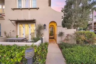 Photo #4: OC25241029 Listing 