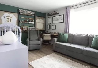 Photo #4: OC25241058 Listing 