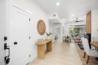 Photo #5: OC25241439 Listing 