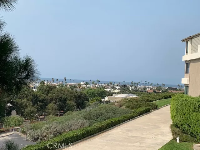 MLS: OC25242231 Condo For Sale