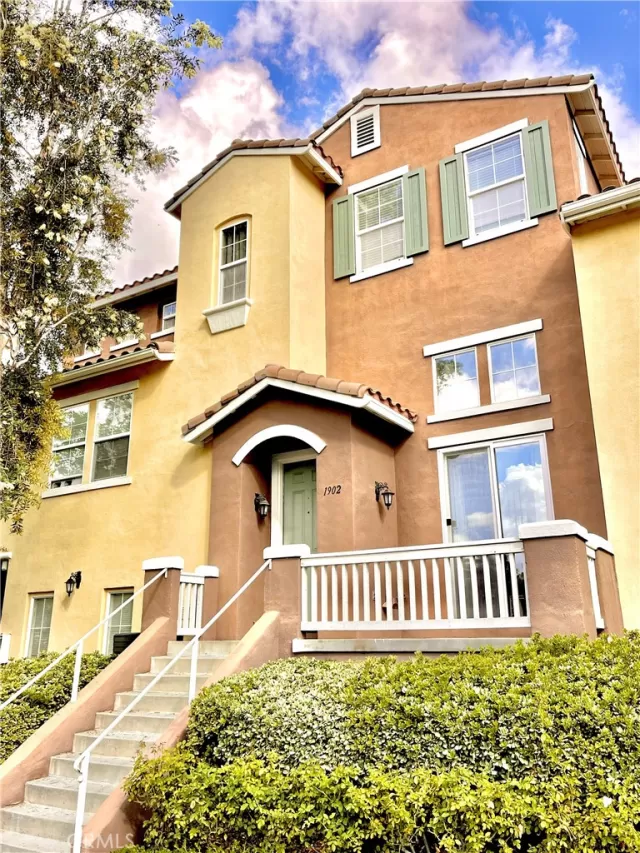 MLS: OC25242708 Condo For Sale