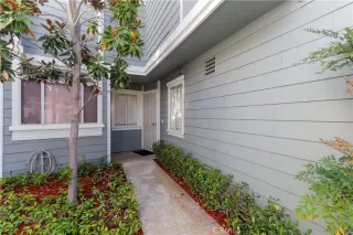 Photo #6: OC25242753 Listing 