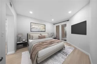 Photo #2: OC25243046 Listing 