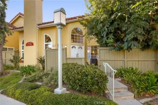 Photo #2: OC25243087 Listing 