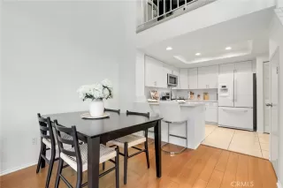 Photo #6: OC25243087 Listing 