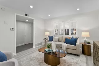 Photo #2: OC25243251 Listing 