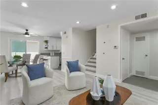 Photo #3: OC25243251 Listing 