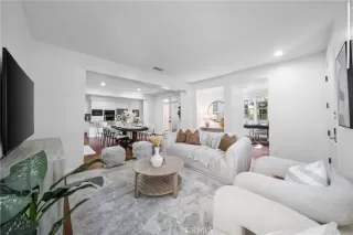 Photo #4: OC25243957 Listing 