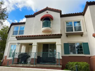 Photo #2: OC25244293 Listing 