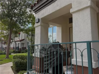 Photo #4: OC25244293 Listing 