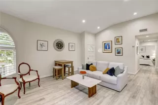 Photo #6: OC25244297 Listing