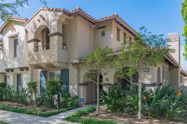 MLS: OC25244792 Condo For Sale