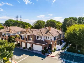 Photo #1: OC25244863 Listing