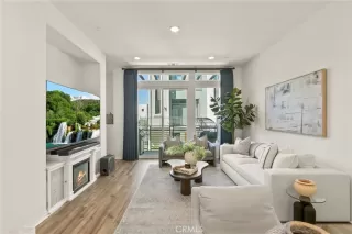 Photo #1: OC25244956 Listing 