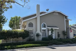 Photo #1: OC25245289 Listing