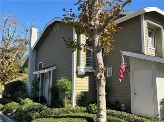 Photo #3: OC25245289 Listing