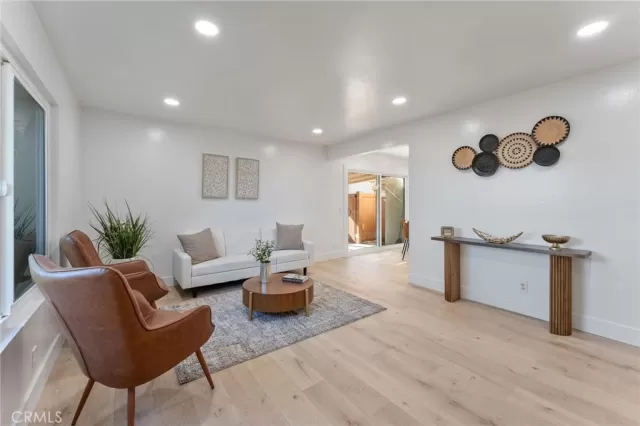 MLS: OC25245718 Condo For Sale