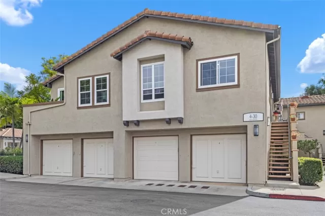 MLS: OC25246051 Condo For Sale