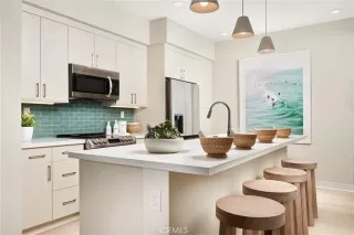 Photo #1: OC25246210 Listing 