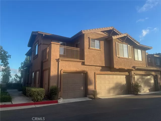 MLS: OC25246466 Condo For Sale