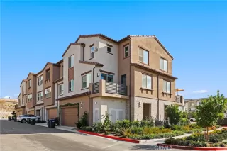 Photo #1: OC25246529 Listing 