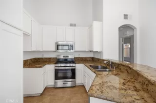 Photo #3: OC25246982 Listing 